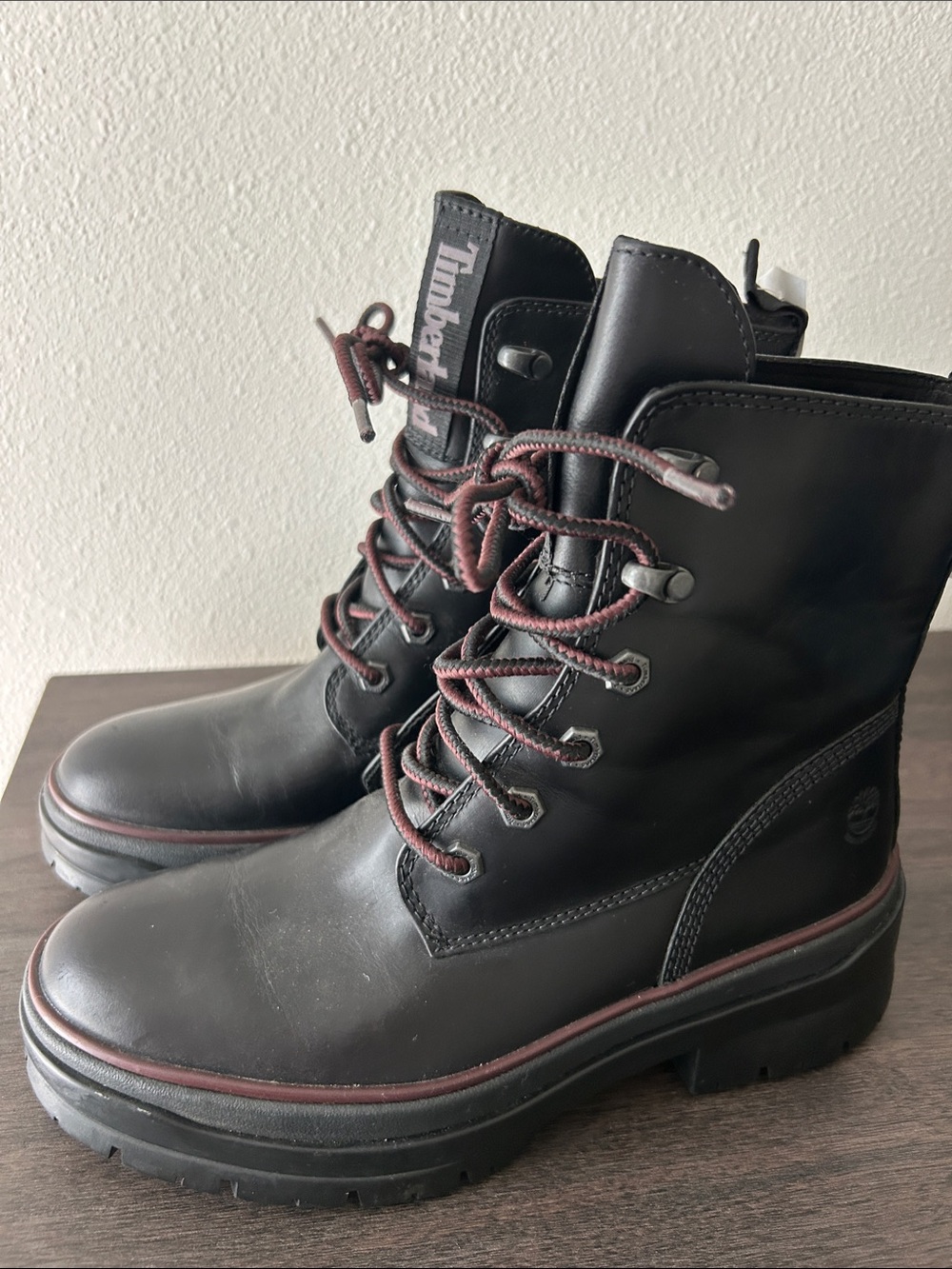 Timberland Black Lace-Up Leather Boots with Brown Accents